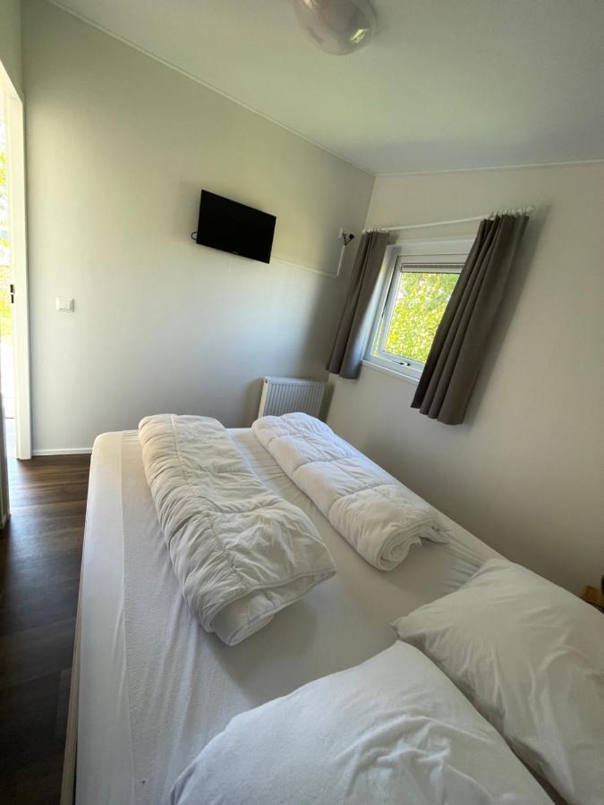 Camping De Duinhoeve Chalet Zeeland Not For Companies Burgh-Haamstede Εξωτερικό φωτογραφία